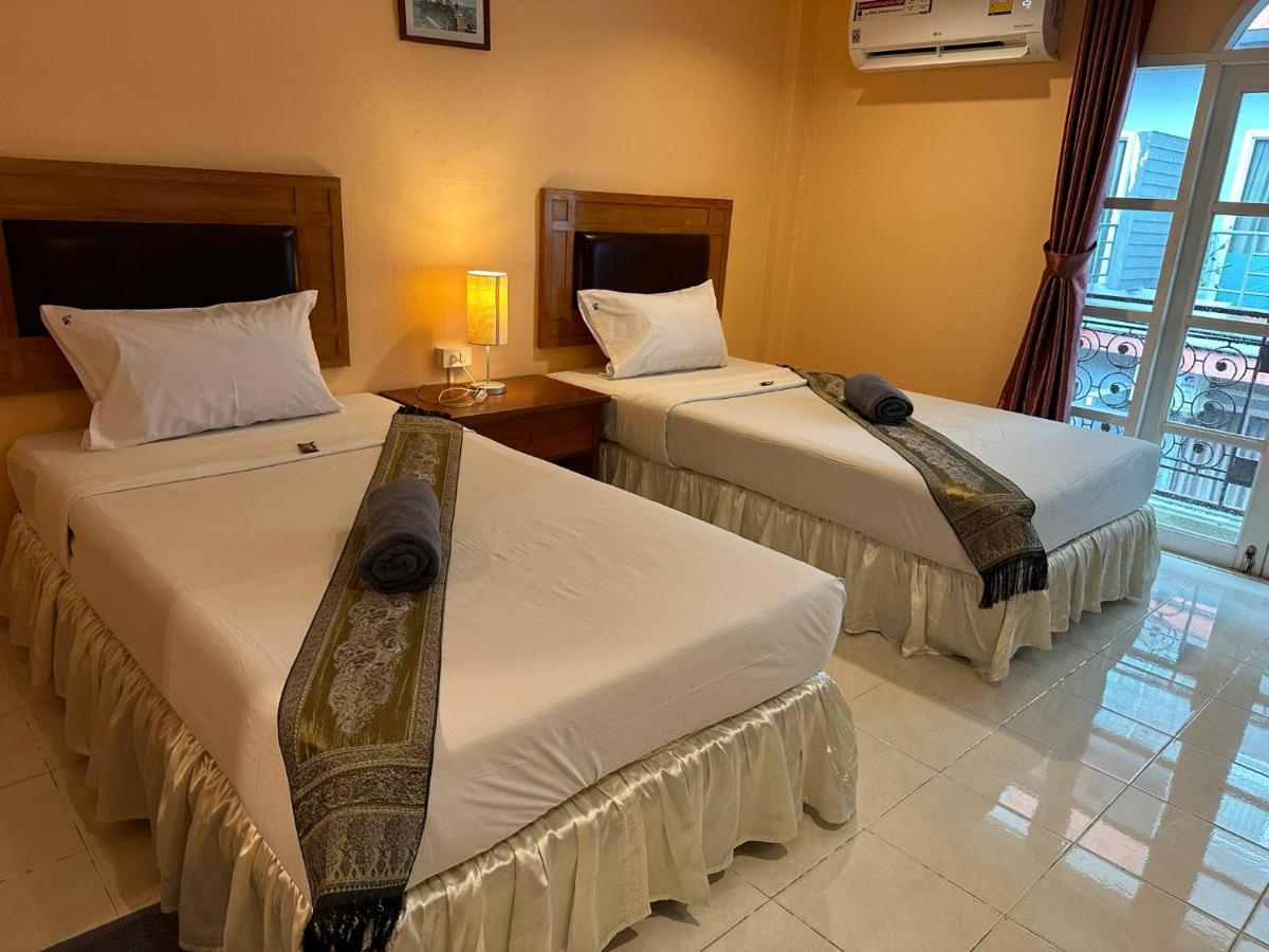 Nid Huahin Hotel Exterior photo
